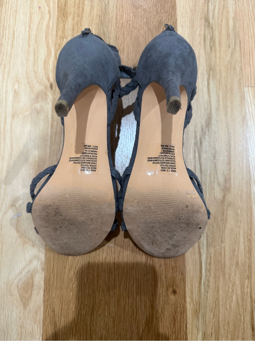 LC Lauren Conrad Pie Crust Braided Gray Suede Heel 7.5 - Picture 14 of 15